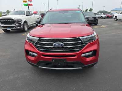 2020 Ford Explorer, $27000. Photo 2