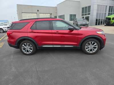 2020 Ford Explorer, $27000. Photo 4