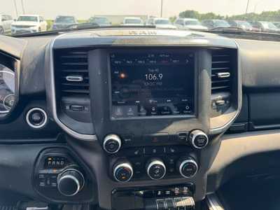 2019 RAM 1500 Crew Cab, $27500. Photo 11
