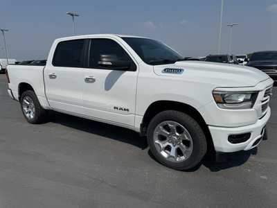 2019 RAM 1500 Crew Cab, $27500. Photo 3