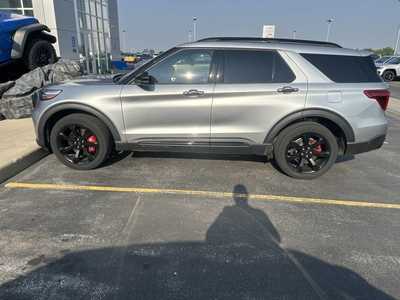 2020 Ford Explorer, $33000. Photo 6