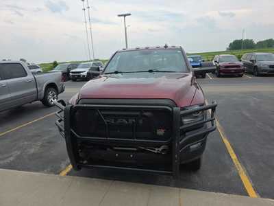 2017 RAM 2500 Crew Cab, $34000. Photo 2
