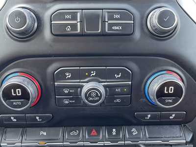 2022 Chevrolet 1500 Crew Cab, $40500. Photo 8