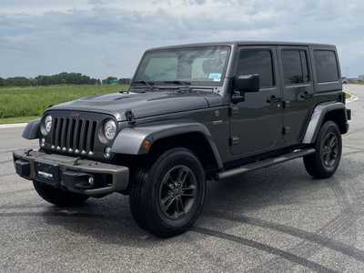 2017 Jeep Wrangler Unlimited, $22500. Photo 2