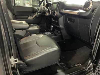 2017 Jeep Wrangler Unlimited, $22500. Photo 4