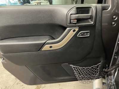 2017 Jeep Wrangler Unlimited, $22500. Photo 5