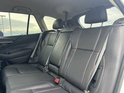 2020 Subaru Outback, $23000. Photo 10