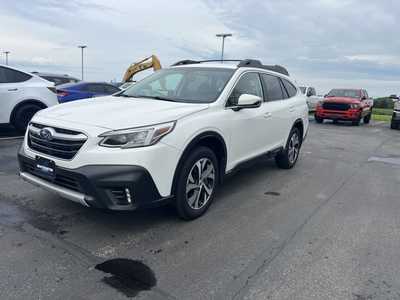 2020 Subaru Outback, $23000. Photo 3