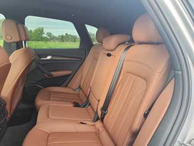 2022 Audi Q5, $35000. Photo 10