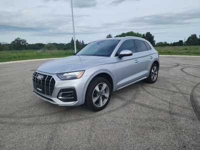 2022 Audi Q5, $35000. Photo 5