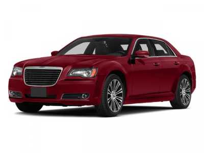 2014 Chrysler 300, $12000. Photo 1