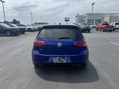 2017 Volkswagen Golf, $24000. Photo 4