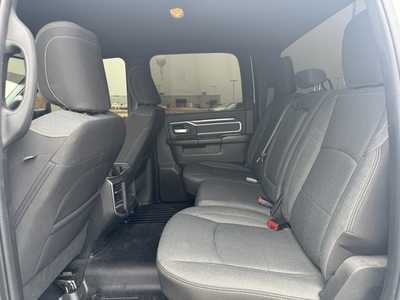 2022 RAM 2500 Crew Cab, $38000. Photo 5