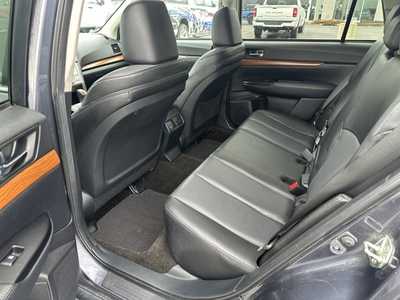 2014 Subaru Outback, $7500. Photo 10