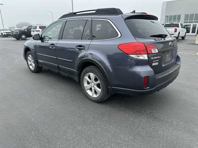 2014 Subaru Outback, $7500. Photo 5