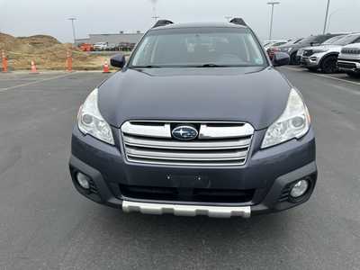 2014 Subaru Outback, $7500. Photo 8