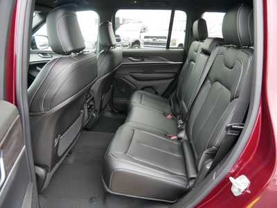 2025 Jeep Grand Cherokee, $45195. Photo 8