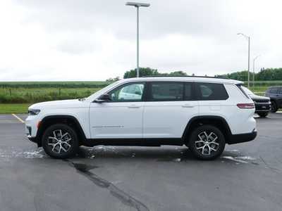 2025 Jeep Grand Cherokee L, $47665. Photo 3