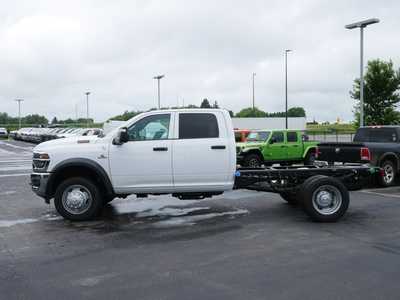 2025 RAM 5500 Crew Cab, $78690. Photo 3