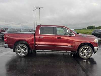 2019 RAM 1500 Crew Cab, $31000. Photo 2