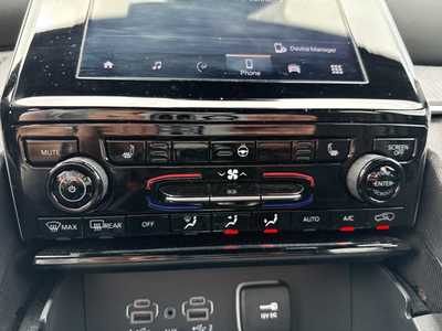 2024 Jeep Grand Cherokee, $39000. Photo 11