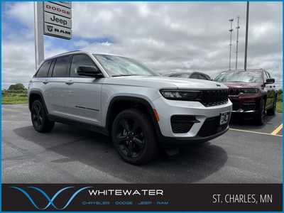 2024 Jeep Grand Cherokee, $39000. Photo 1