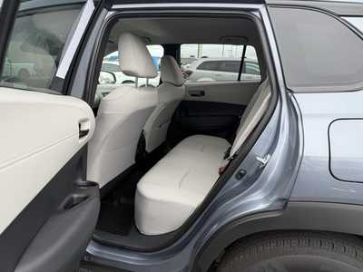 2023 Toyota Corolla Cross, $29000. Photo 7