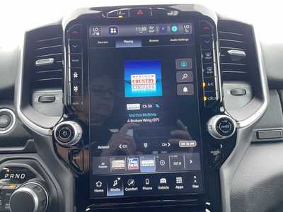 2025 RAM 1500 Crew Cab, $43500. Photo 5