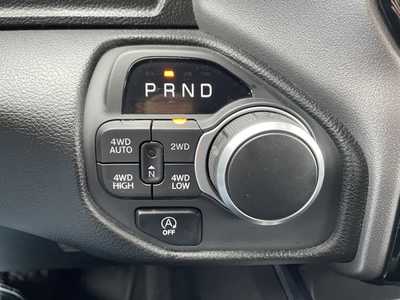 2025 RAM 1500 Crew Cab, $43500. Photo 9