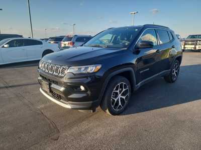 2024 Jeep Compass, $35935. Photo 5