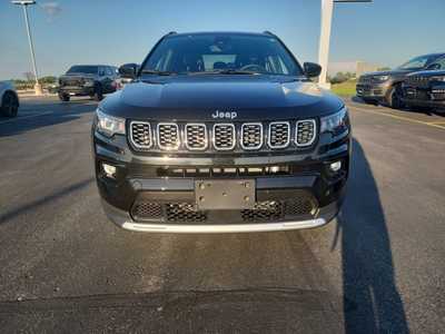 2024 Jeep Compass, $35935. Photo 6