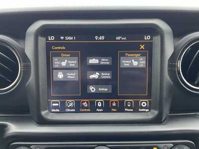 2021 Jeep Wrangler Unlimited, $27000. Photo 7
