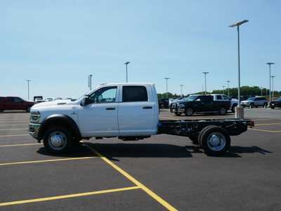 2025 RAM 5500 Crew Cab, $78690. Photo 3