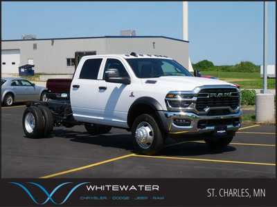 2025 RAM 5500 Crew Cab, $78690. Photo 1