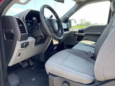 2018 Ford F150 Ext Cab, $19000. Photo 3