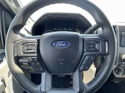 2018 Ford F150 Ext Cab, $19000. Photo 9