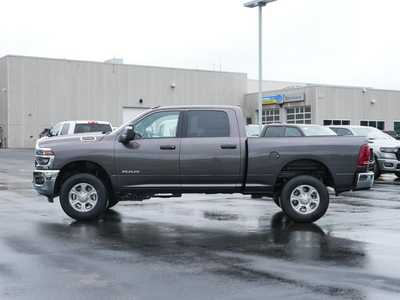 2025 RAM 2500 Crew Cab, $55056. Photo 3