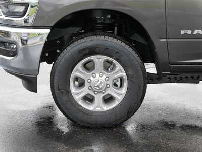 2025 RAM 2500 Crew Cab, $55056. Photo 4