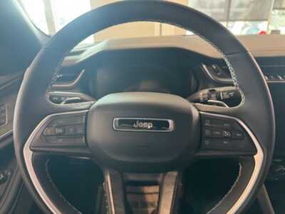 2025 Jeep Grand Cherokee, $49788. Photo 12