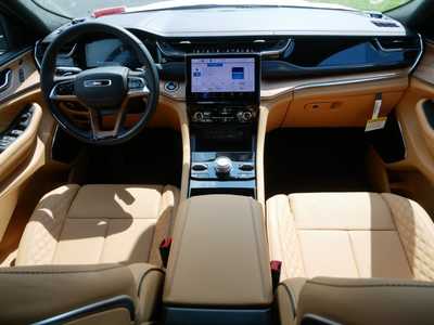 2025 Jeep Grand Cherokee L, $69743. Photo 9
