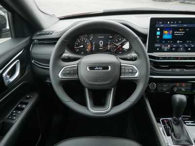 2025 Jeep Compass, $26985. Photo 11