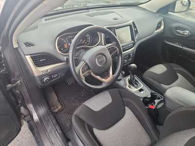 2014 Jeep Cherokee, $0. Photo 10