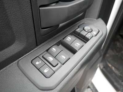 2026 RAM 2500 Crew Cab, $52348. Photo 7