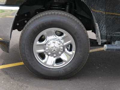 2026 RAM 2500 Crew Cab, $52573. Photo 4