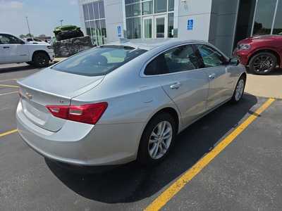 2018 Chevrolet Malibu, $0. Photo 6