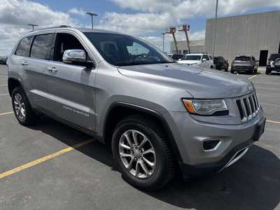 2015 Jeep Grand Cherokee, $19000. Photo 3