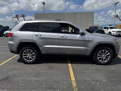 2015 Jeep Grand Cherokee, $19000. Photo 4