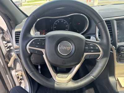 2015 Jeep Grand Cherokee, $19000. Photo 9