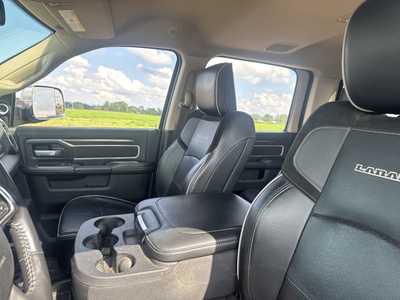 2022 RAM 3500 Crew Cab, $60000. Photo 12