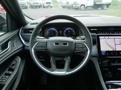 2025 Jeep Grand Cherokee, $44659. Photo 11